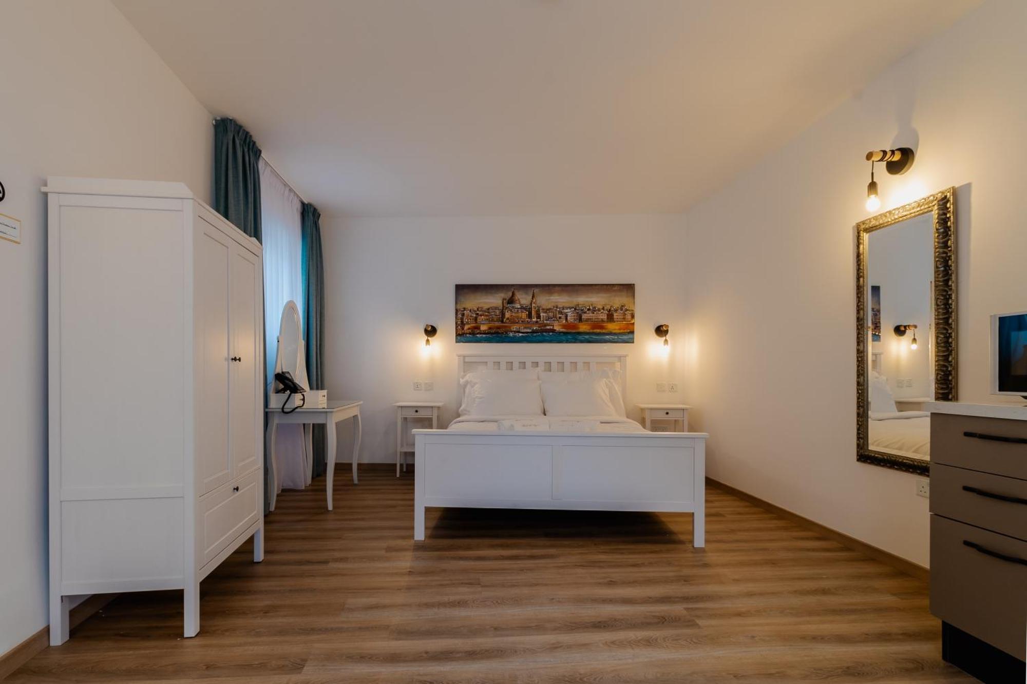 Roel Boutique B&B Cospicua Екстер'єр фото